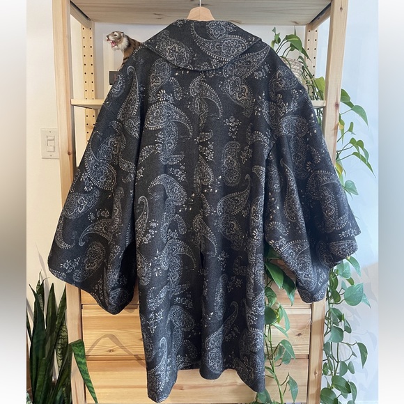Vintage grey wool kimono coat / size 10 / paisley pattern - Picture 4 of 11